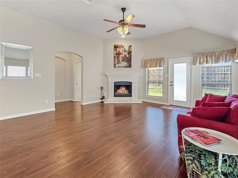 Tiny photo for 4408 Moonlight Drive, McKinney, TX 75071 (MLS # 21223751)