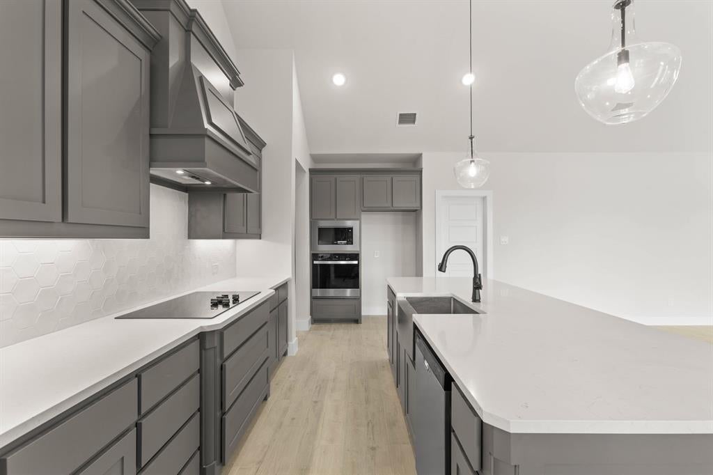 2330 Oak Knoll Drive