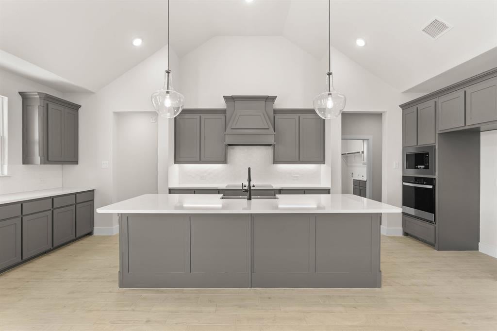2330 Oak Knoll Drive