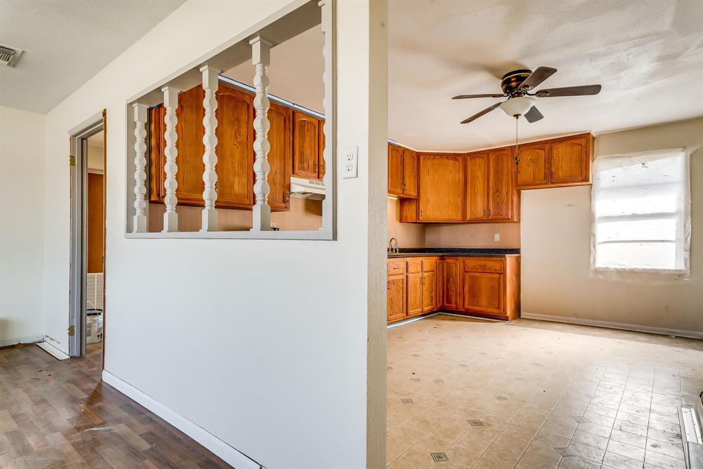 Lindsey - Residential