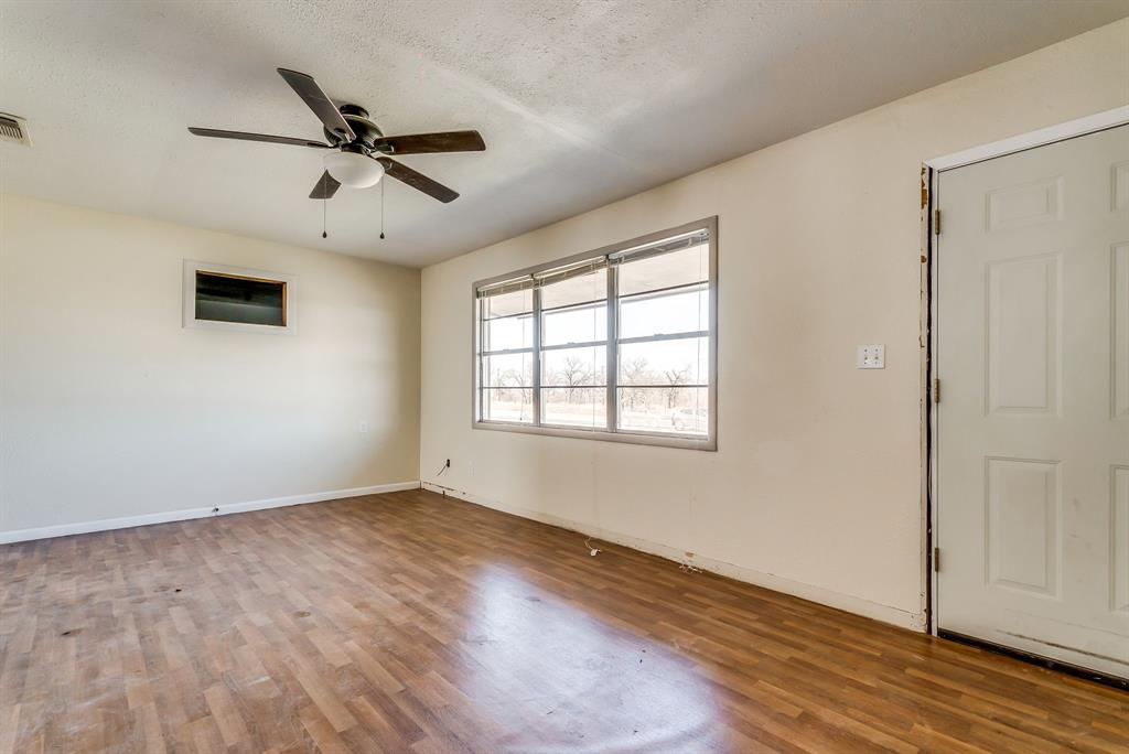 Lindsey - Residential