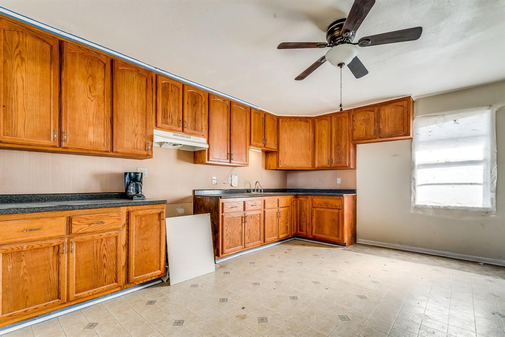 Lindsey - Residential