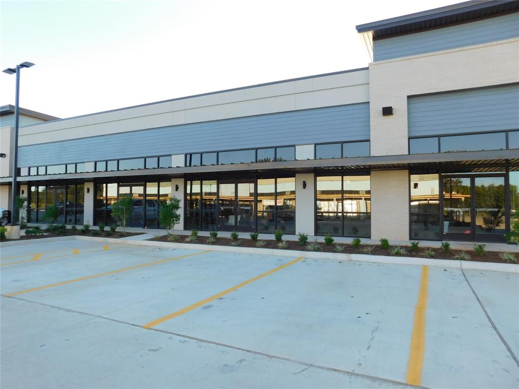WILLIAMS SUBD - Commercial Lease