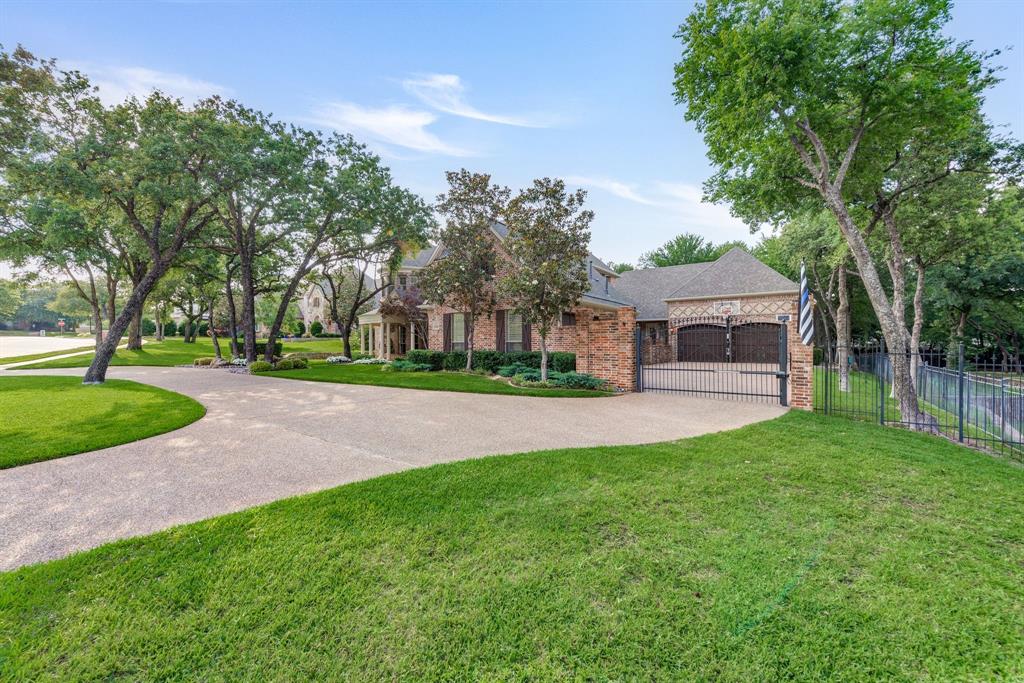 1305 Danbury Parks Drive