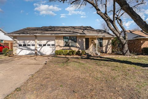 Single Family Residence in Garland TX 1217 Bardfield Avenue.jpg