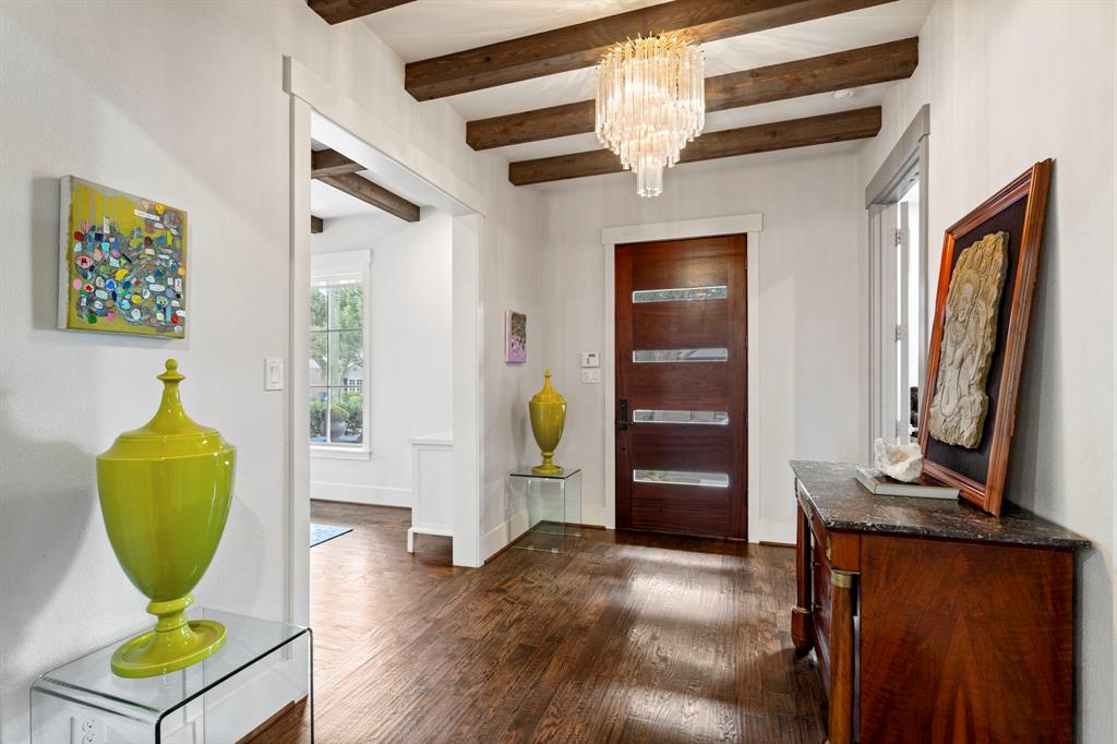 7102 Coronado Avenue