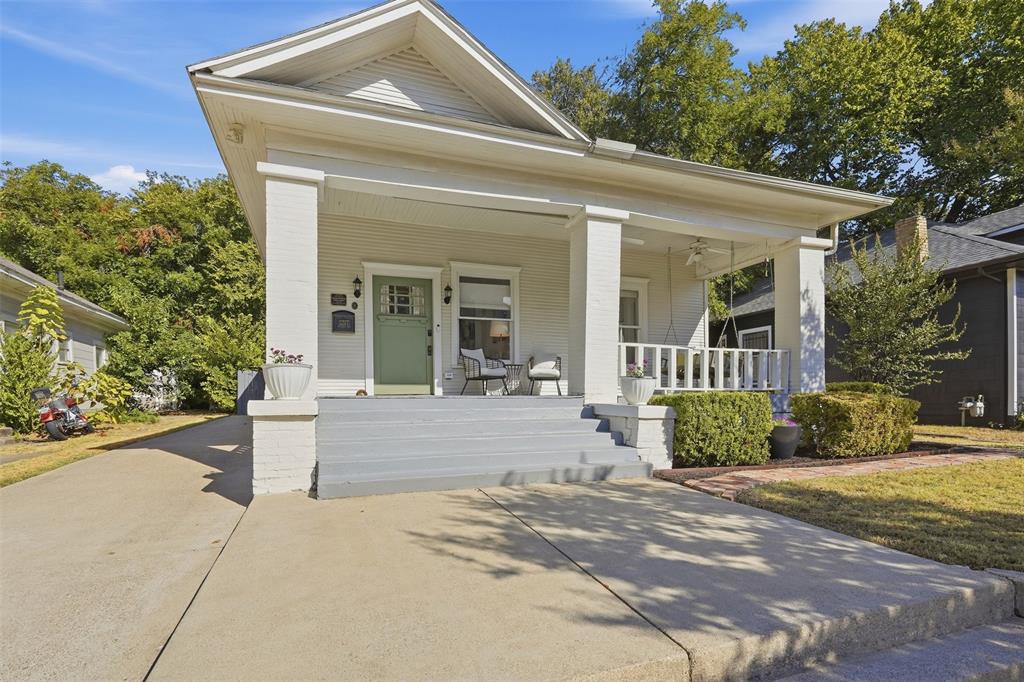2227 College Avenue