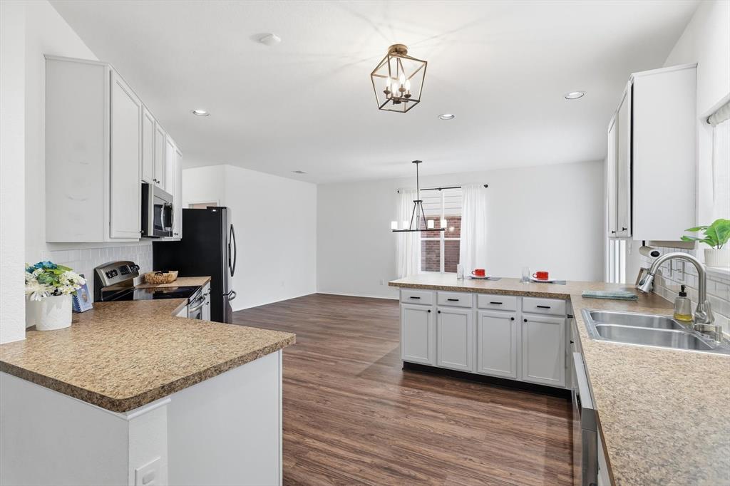 Presidio Village - Residential