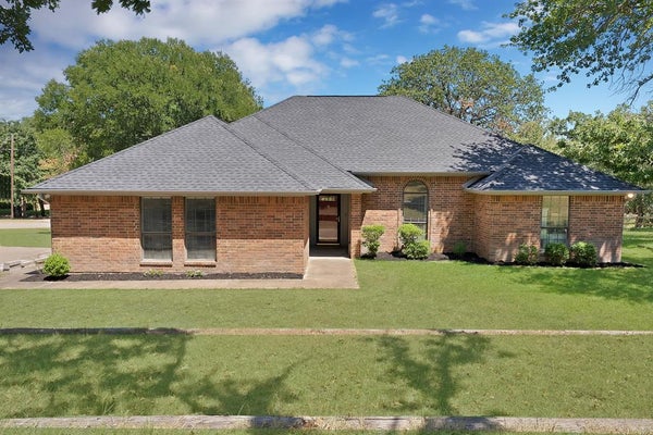 113 COTTONWOOD CT, HUDSON OAKS, TX 76087 - Image a05ce0fc01b7dfcb482ffdad6dcfe3c1/1775508179
