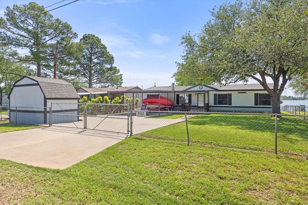 4433 Wildwood Circle