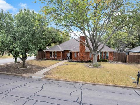 Property photo of 816 autumn lake drive, allen, TX 75002