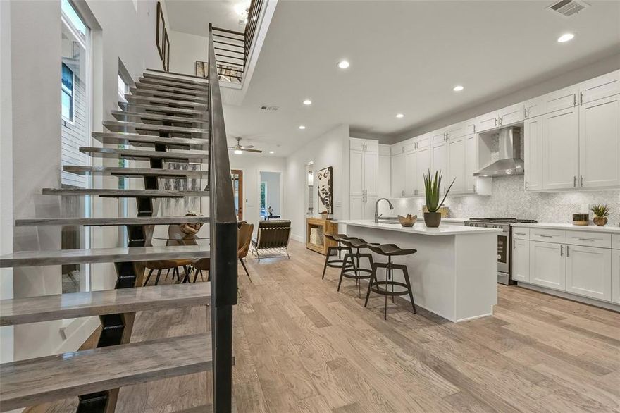 Stunning Craftsman home in the heart of trendy Bishop Arts, available mid-January. Enjoy life in one of Dallas’ most walkable neighborhoods, surrounded by top-tier restaurants, boutiques, and local favorites. This modern 3-bedroom, 3-bath residence features an open-concept layout with a spacious, light-filled kitchen, abundant storage, and stainless steel appliances. A dramatic floating staircase and floor-to-ceiling windows lead upstairs to an oversized primary suite with an elegant en-suite bath offering dual vanities, a separate shower, soaking tub, and an expansive walk-in closet. Schedule a showing today!