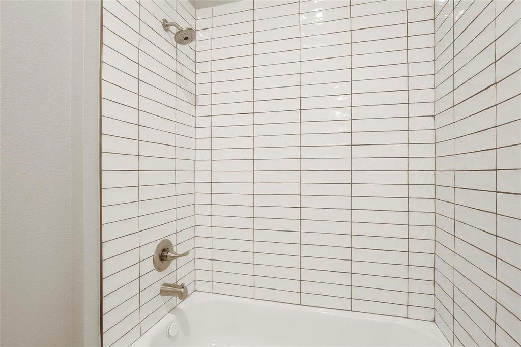 George J Bryans Rev - Residential Lease