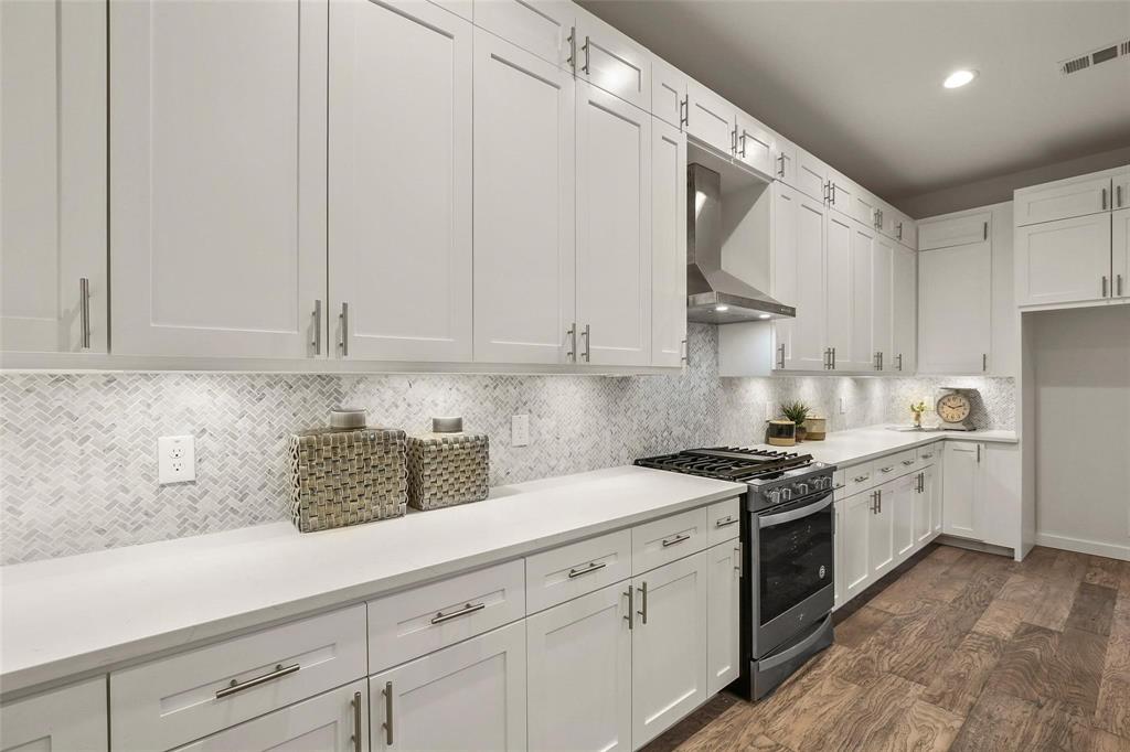 George J Bryans Rev - Residential Lease