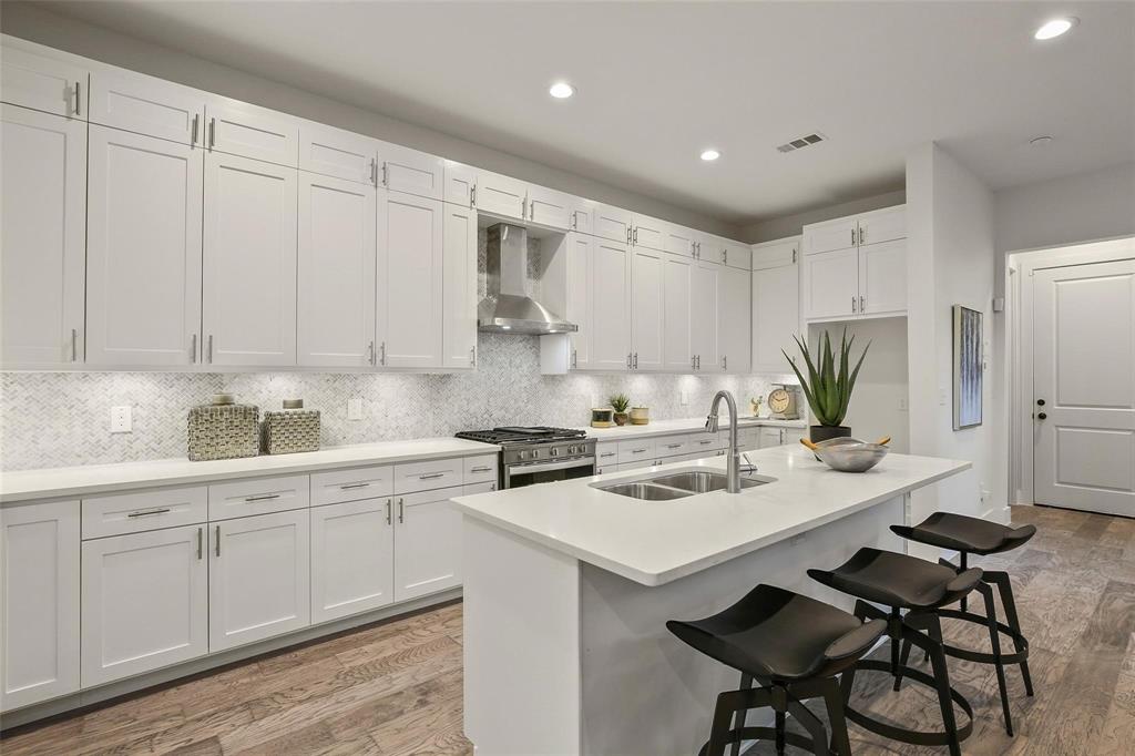 George J Bryans Rev - Residential Lease