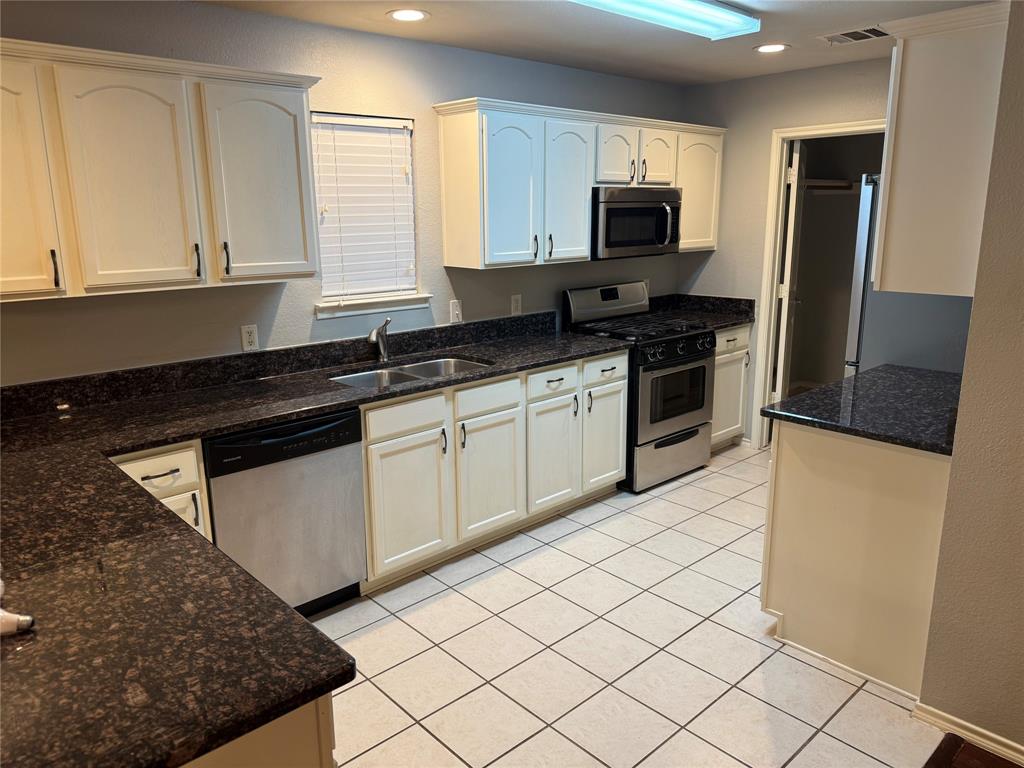 Winsor Meadows At Westridge Ph 5 - Residential Lease