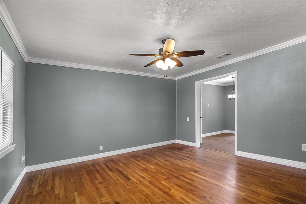 105 S 7th Street