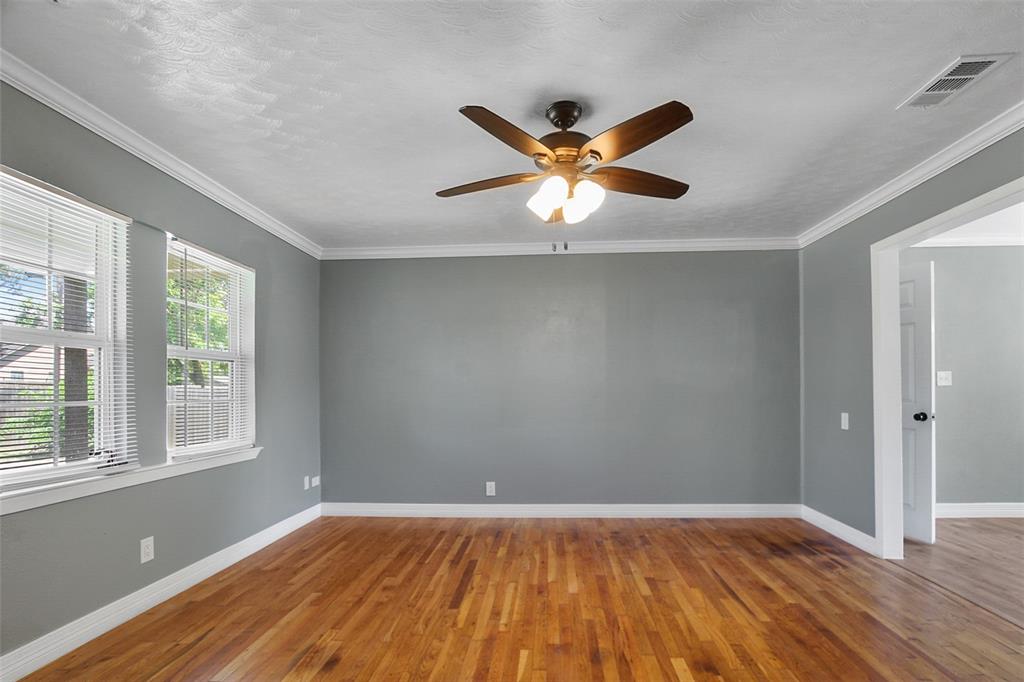 105 S 7th Street