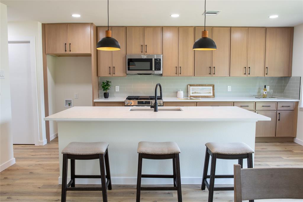 1224 Dearborn Drive