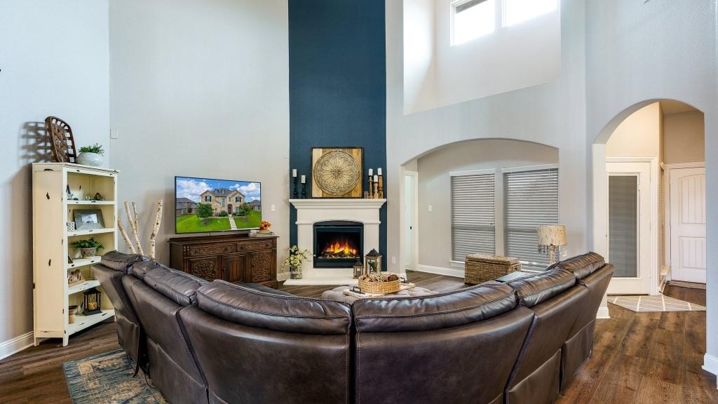 3914 Whitman Drive