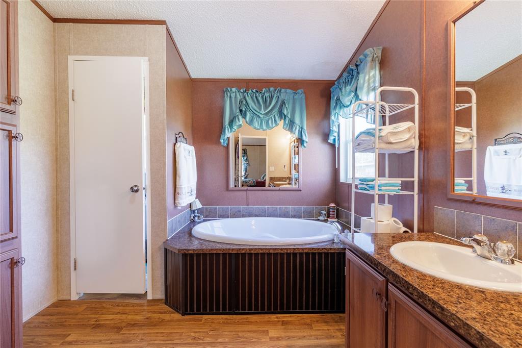 810003 - Residential