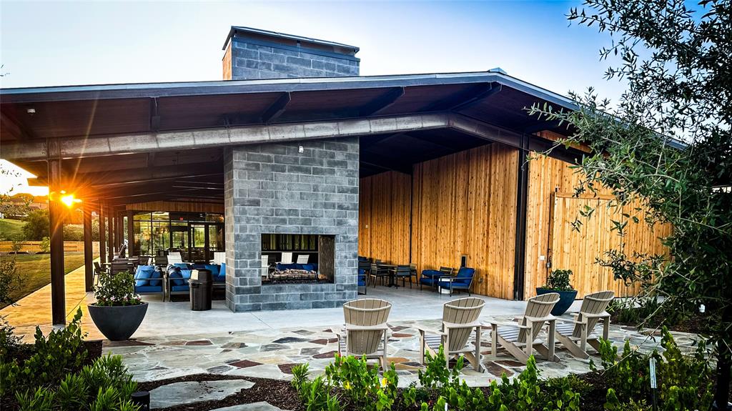 Reunion - Residential