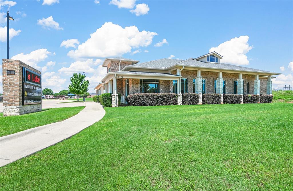 5535 Lake Ridge Parkway
