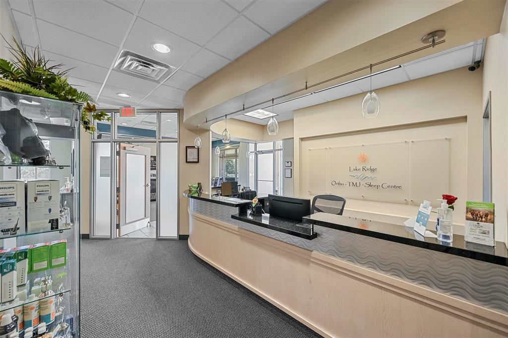 Lake Parks Add - Commercial Sale