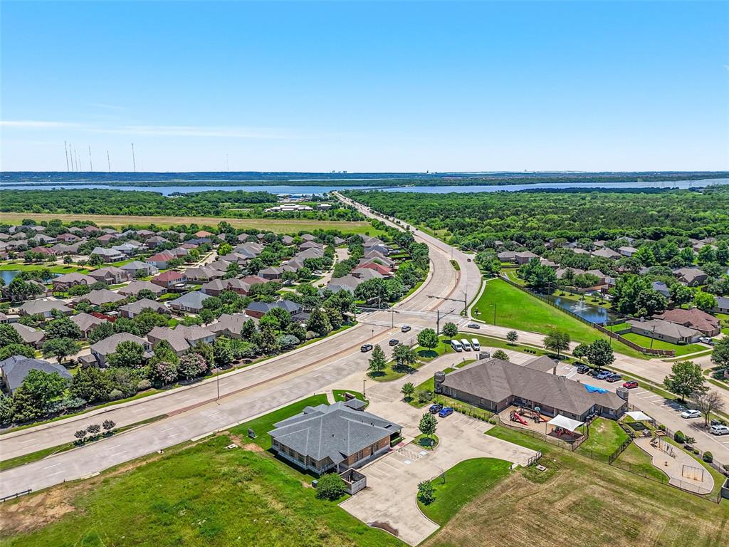 Lake Parks Add - Commercial Sale