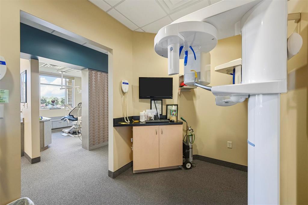 Lake Parks Add - Commercial Sale