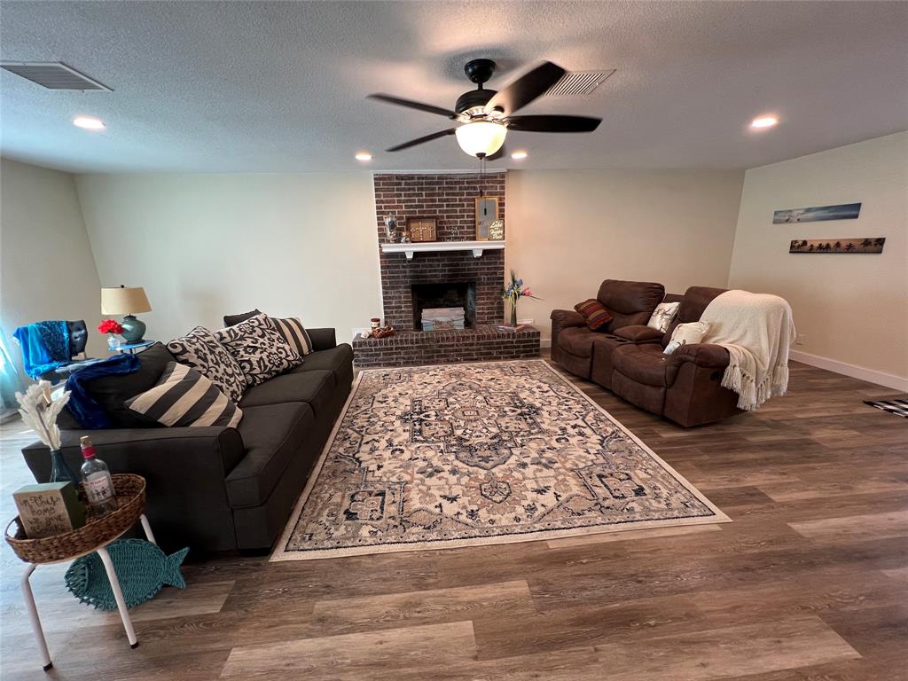 1203 Mountainside Drive