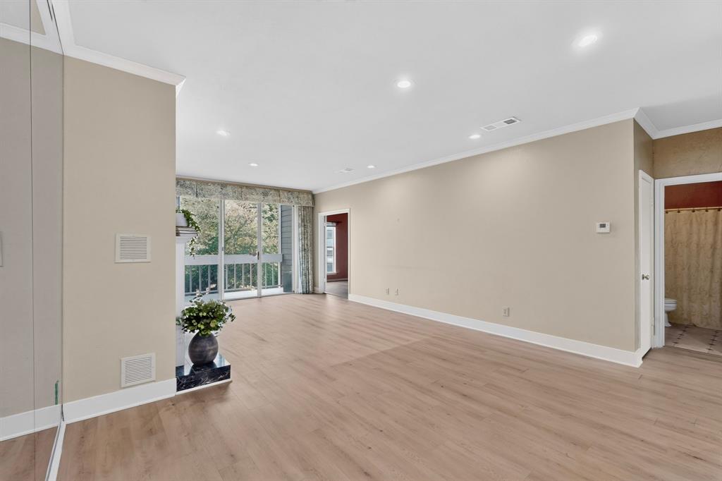 5310 Keller Springs Road 722