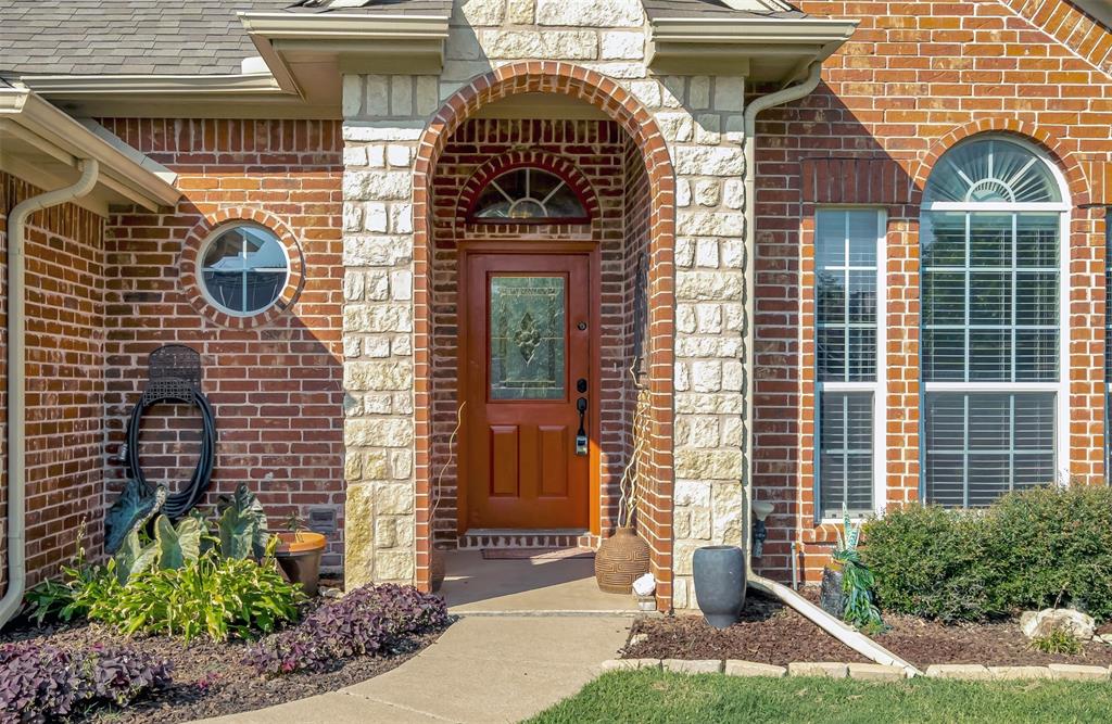641 Carriage Lane