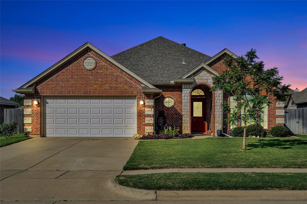 641 Carriage Lane