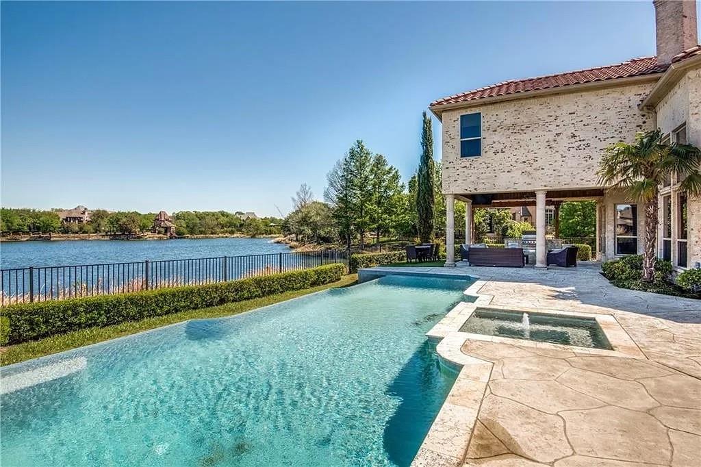 The Lakes On Legacy Drive Ph II - Residential