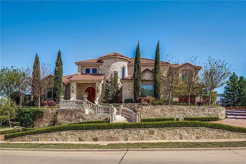 The Lakes On Legacy Drive Ph II - Residential