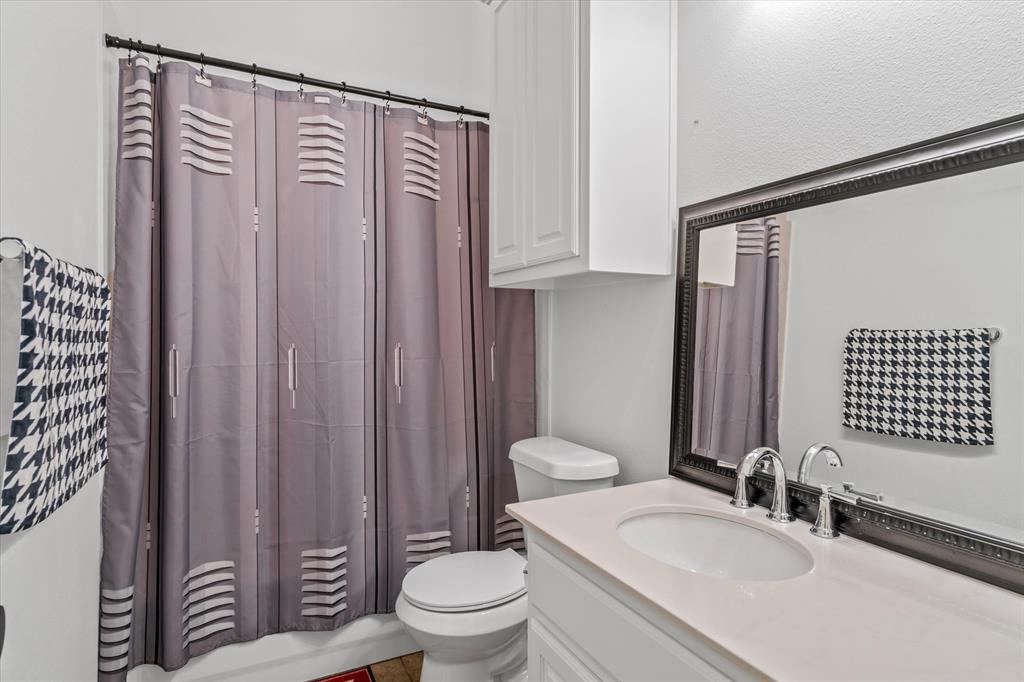 SHADOW LAKES PH 1 - Residential