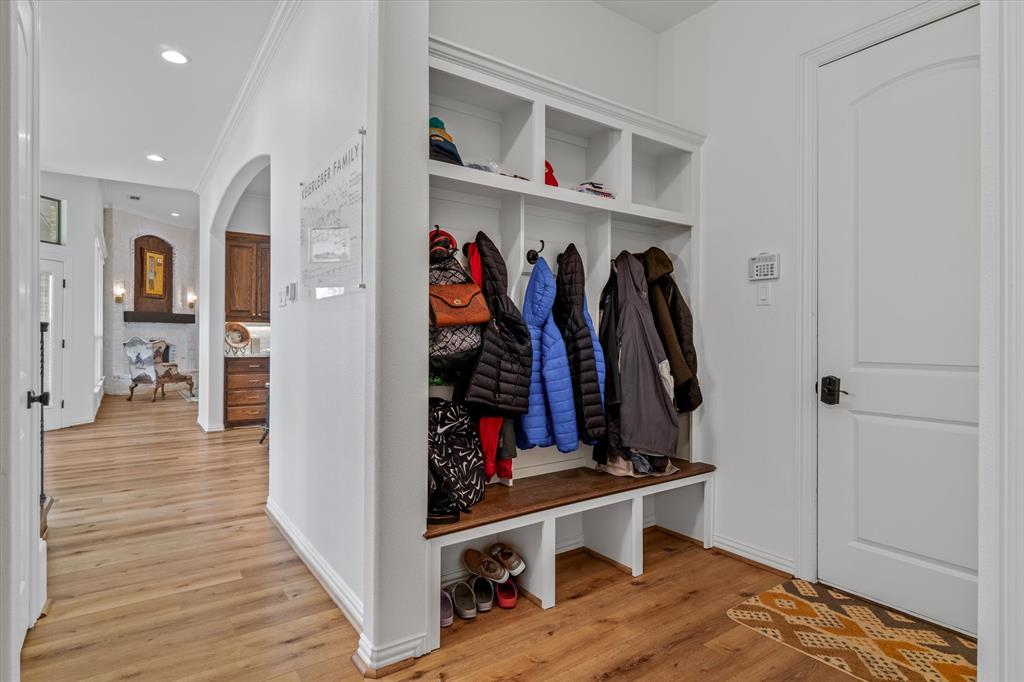 SHADOW LAKES PH 1 - Residential