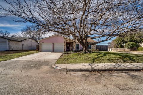 A home in Grand Prairie