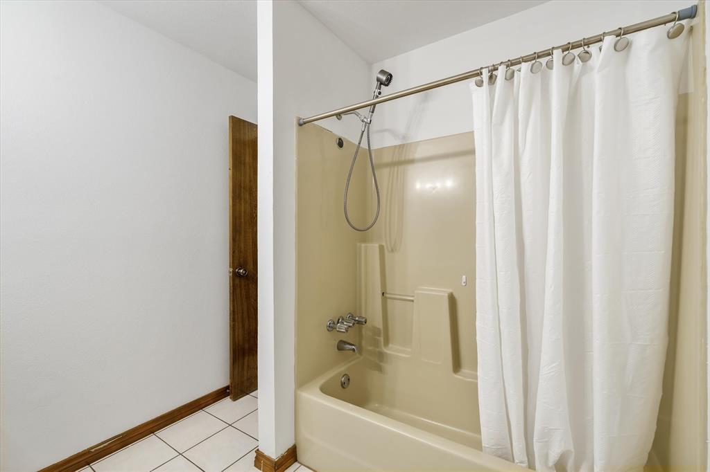 Hide A Way Bay - Residential