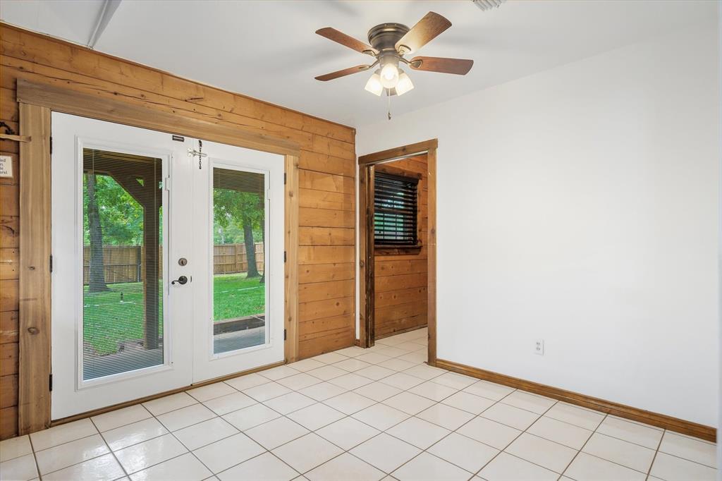 Hide A Way Bay - Residential