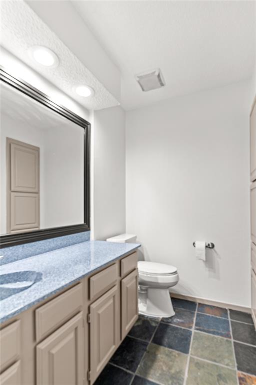 Chasewood Oaks Condo - Residential