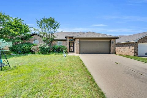 1700 Merritt Drive Mansfield TX 76063