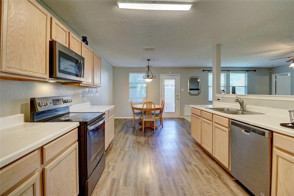 1305 Highcrest Drive