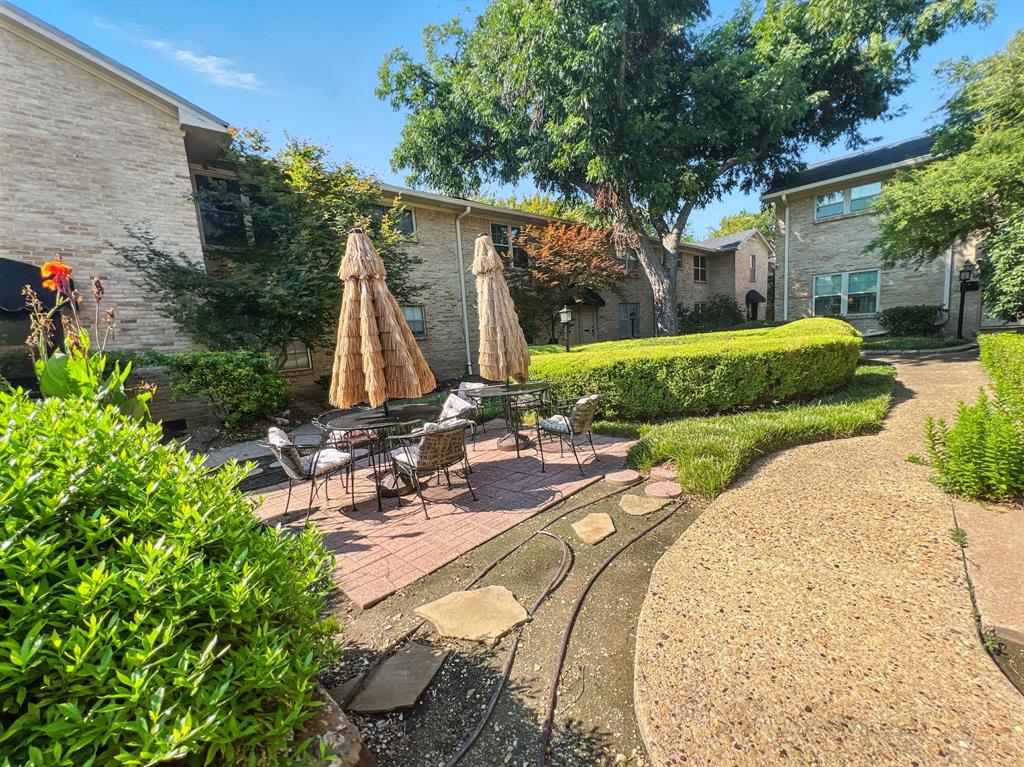 Villa Royale Condo - Residential Lease