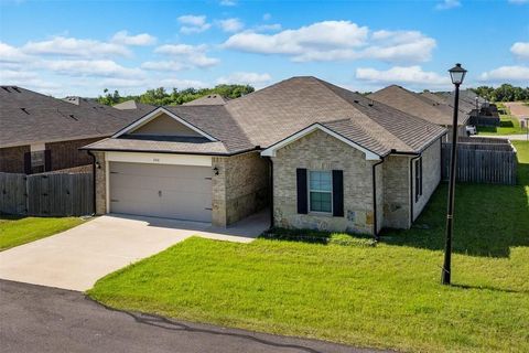 A home in Mabank