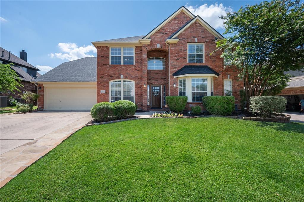 4 Lake Glen Court