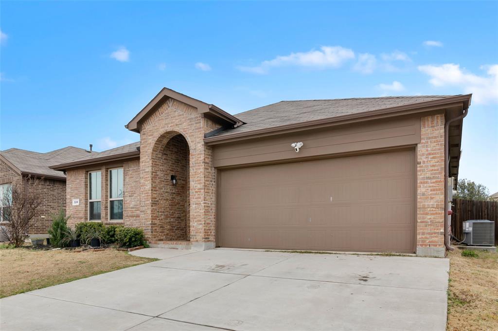 320 Grassland Drive