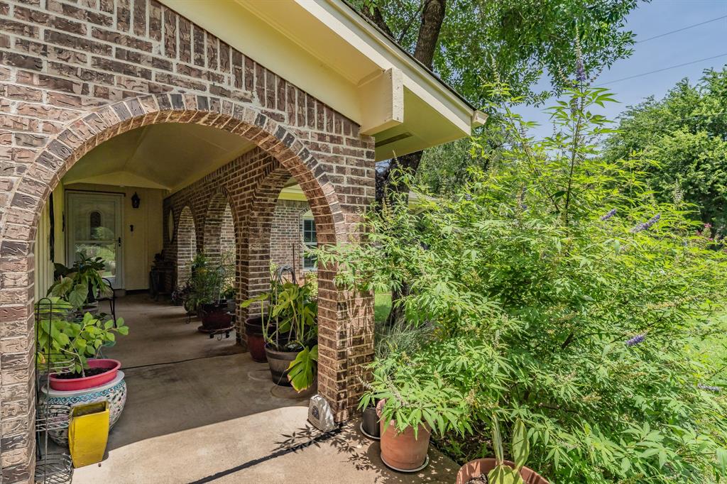 1100 Spanish Trail Drive
