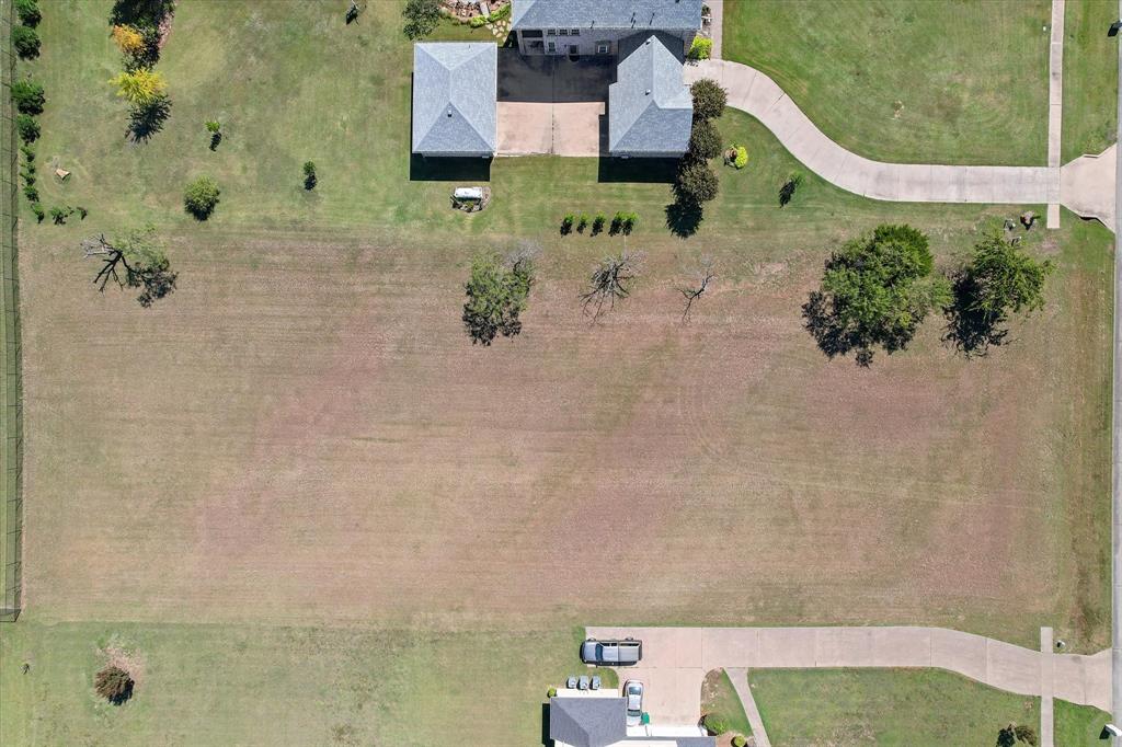 2433 Sweeping Meadows Lane